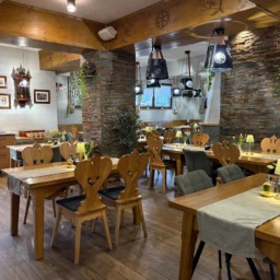 Zawierucha Restauracja Regionalna